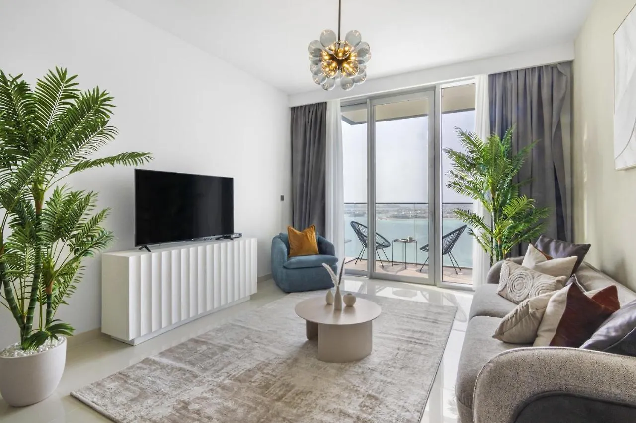Sea View 2-Bedroom - Beach Isle Дубай Апартаменты